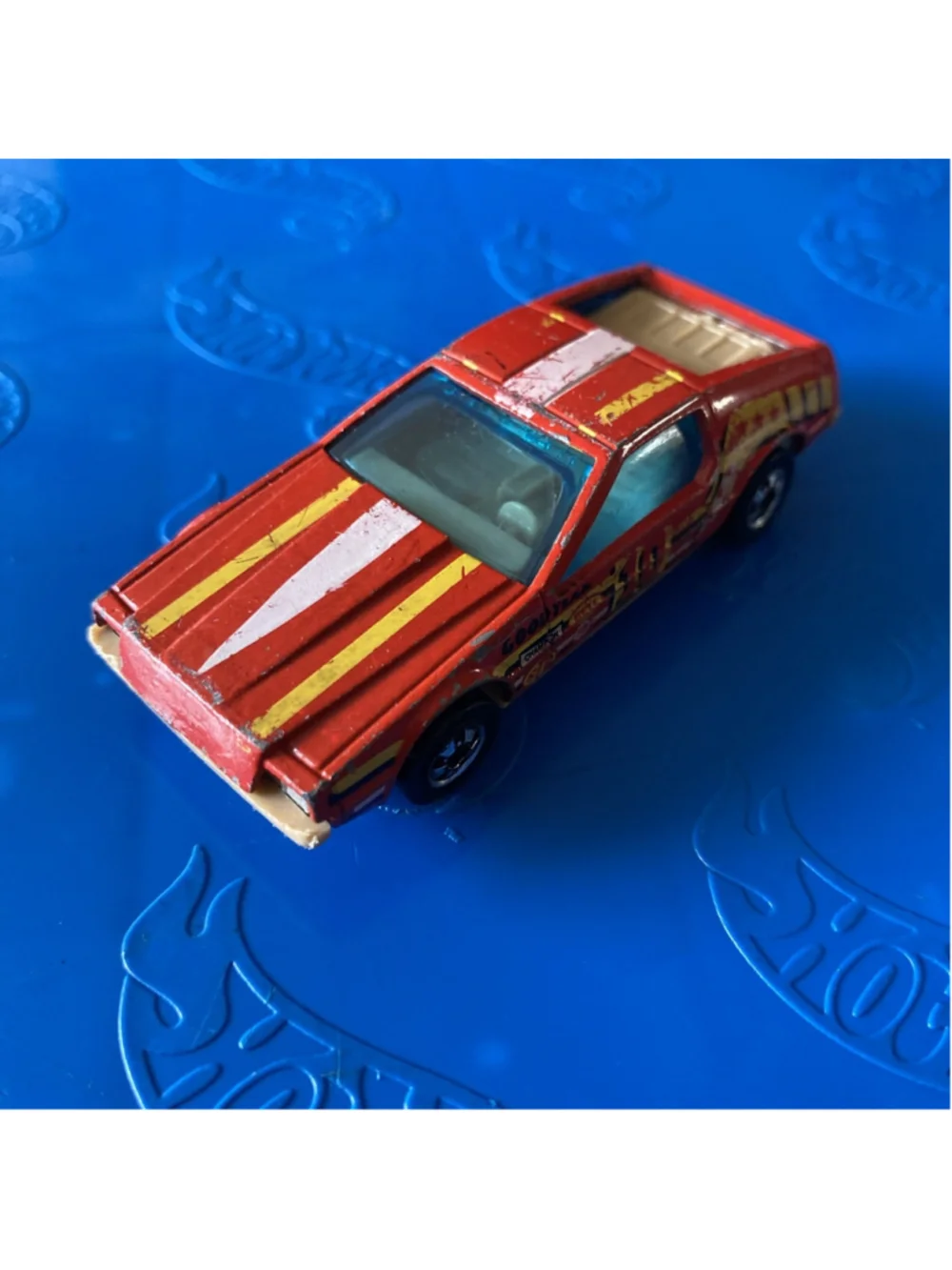 1979 Hot Wheels DELOREAN #10 Good Year Turismo Mattel VINTAGE Toy Car Red